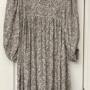 Animal Neutral Print Dress By Mitto Shop. Sz M. Casual Work Vneck Long Sleeve